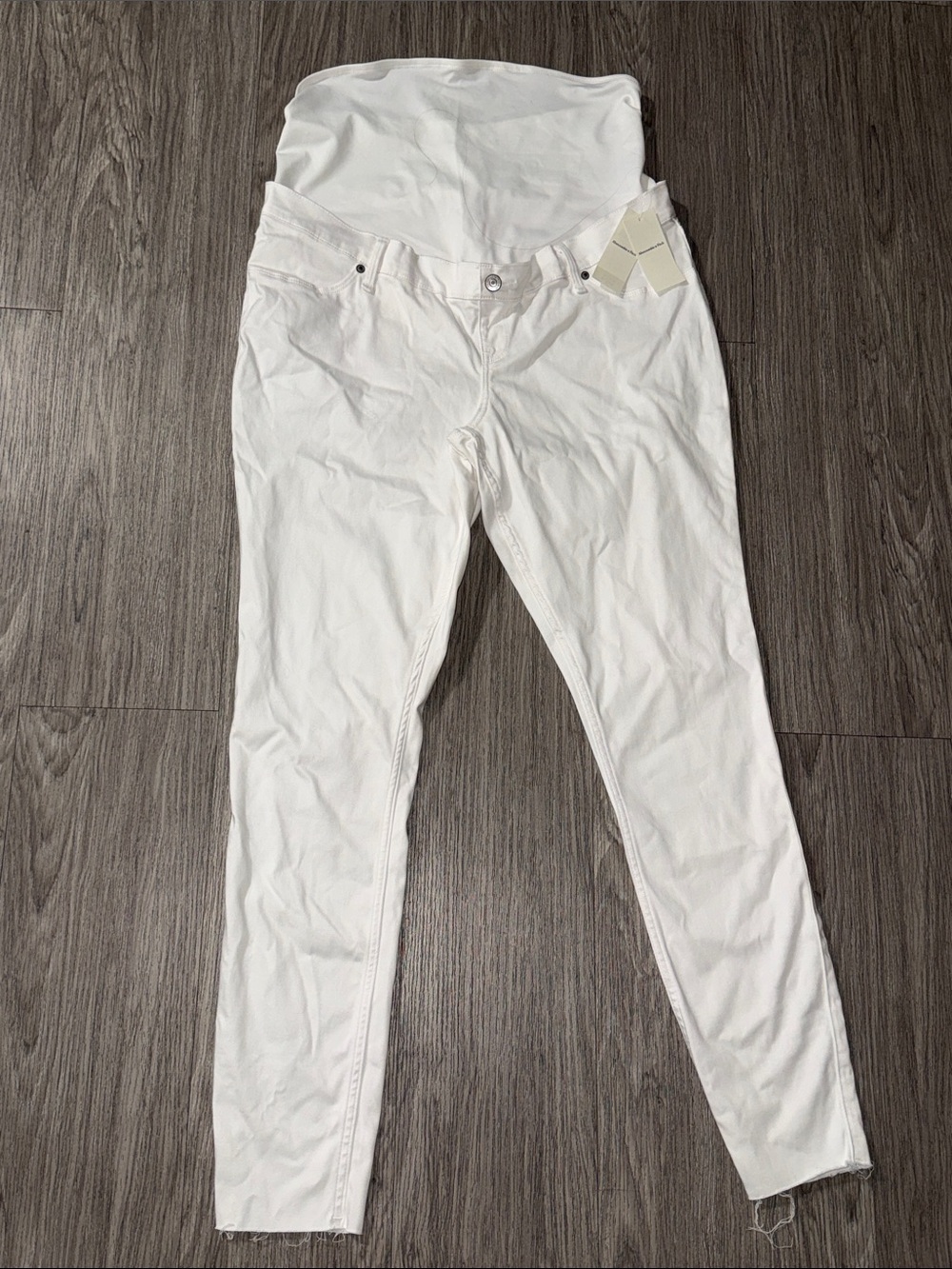 Abercrombie & Fitch White Maternity Skinny Jeans